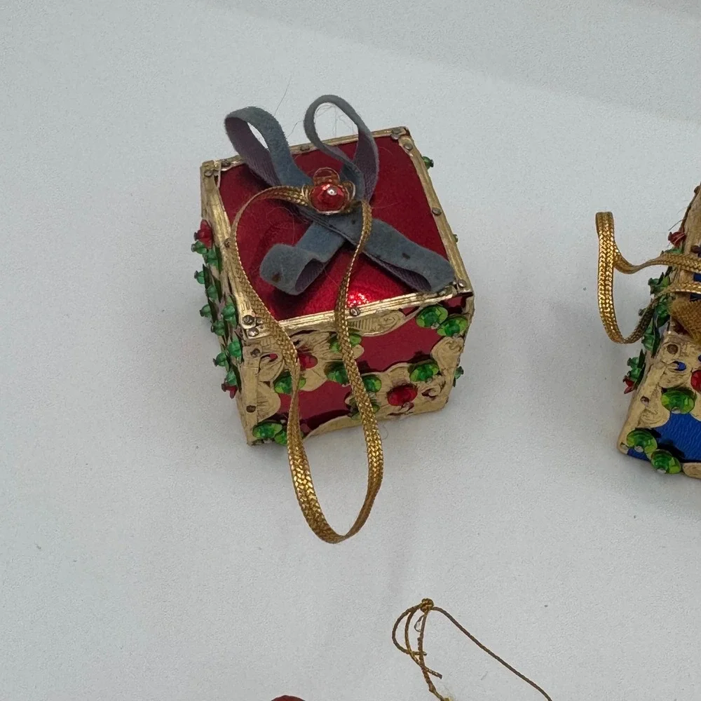 Vintage Santa and Mrs Claus Sequin Ornaments with Beaded Gift Box Set of 5